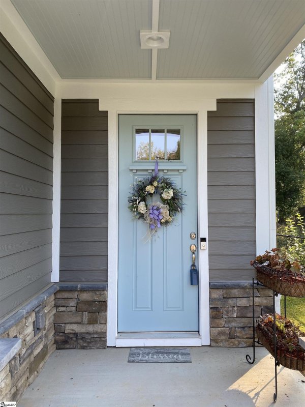 Property image 3 at 215 Wrightwood Lane, Greer, SC 29650