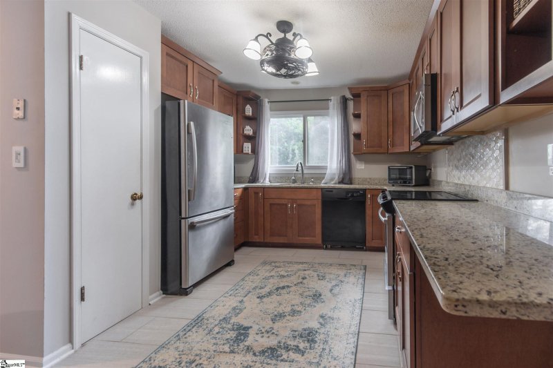 Property image 5 at 150 Stallings Road, Taylors, SC 29687