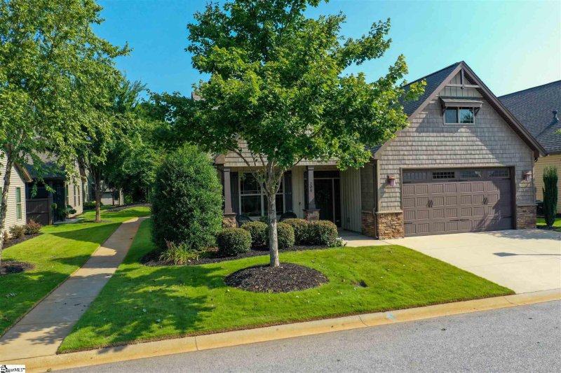 Property image 2 at 206 Ashler Drive, Greer, SC 29650