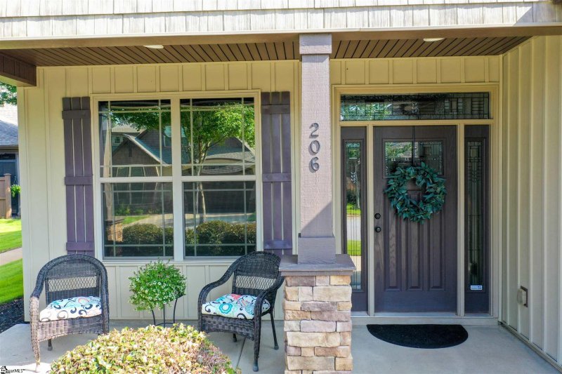 Property image 3 at 206 Ashler Drive, Greer, SC 29650