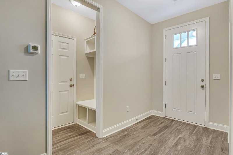 Property image 5 at 109 Coogan Lane, Greer, SC 29650-2698