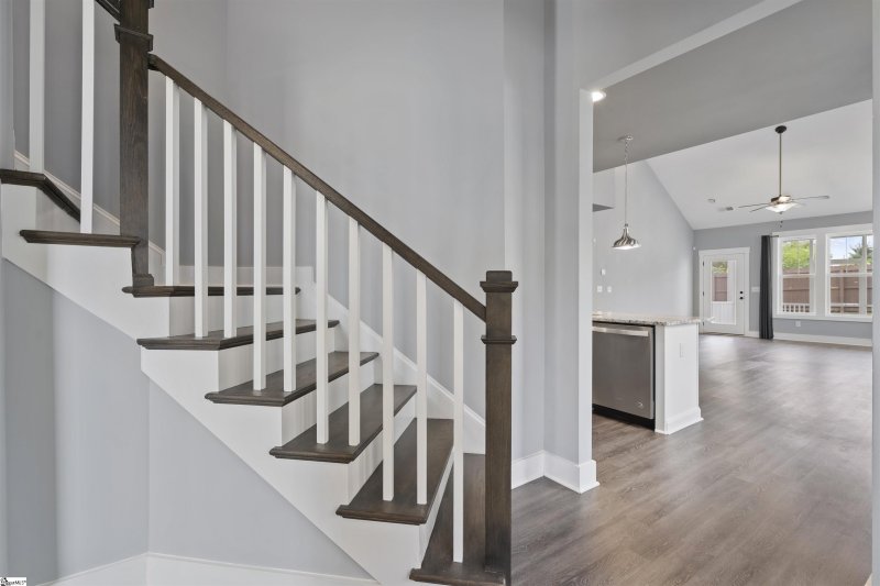 Property image 4 at 7 MayFair Station Way, Greer, SC 29650