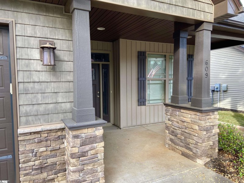 Property image 2 at 609 Castlestone Drive, Greer, SC 29650