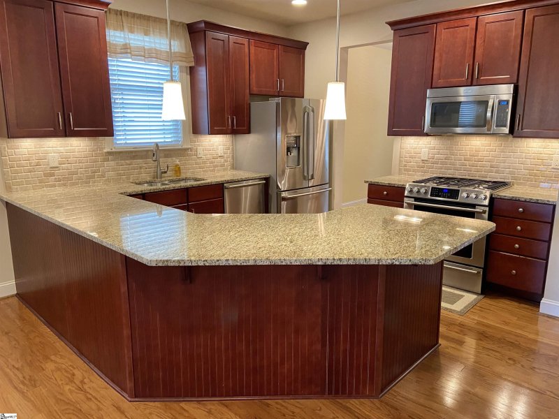 Property image 4 at 609 Castlestone Drive, Greer, SC 29650