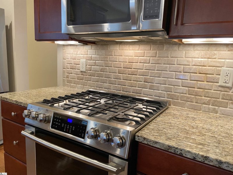 Property image 5 at 609 Castlestone Drive, Greer, SC 29650