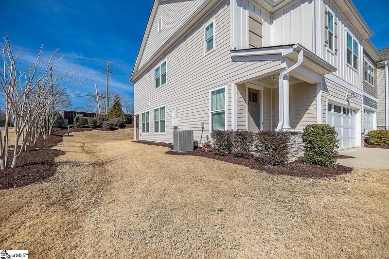 Property image 2 at 101 Coogan Lane, Greer, SC 29650