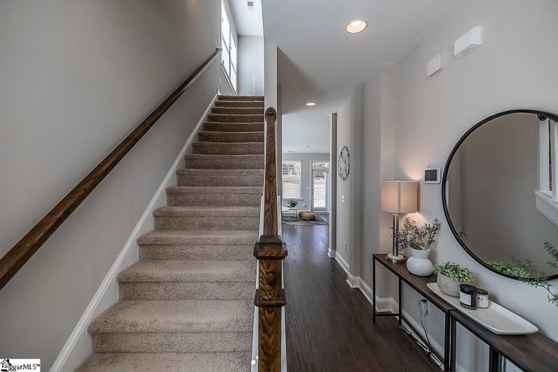 Property image 3 at 101 Coogan Lane, Greer, SC 29650