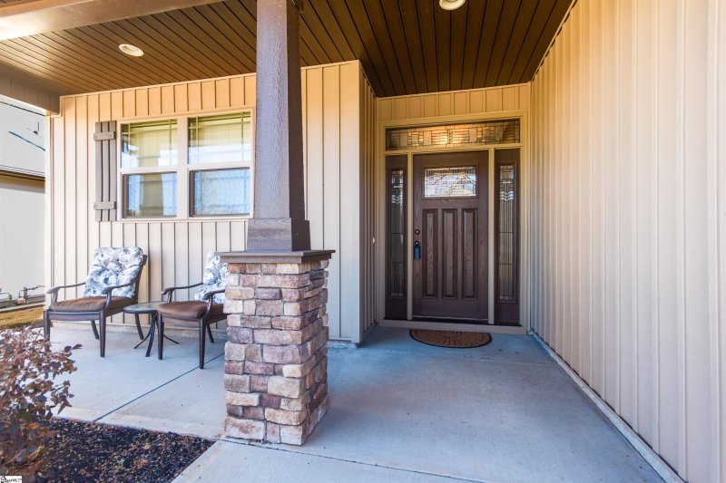 Property image 2 at 529 Ashler Drive, Greer, SC 29650