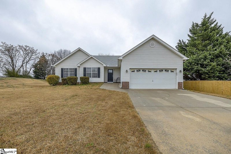 6 Scottbine Court