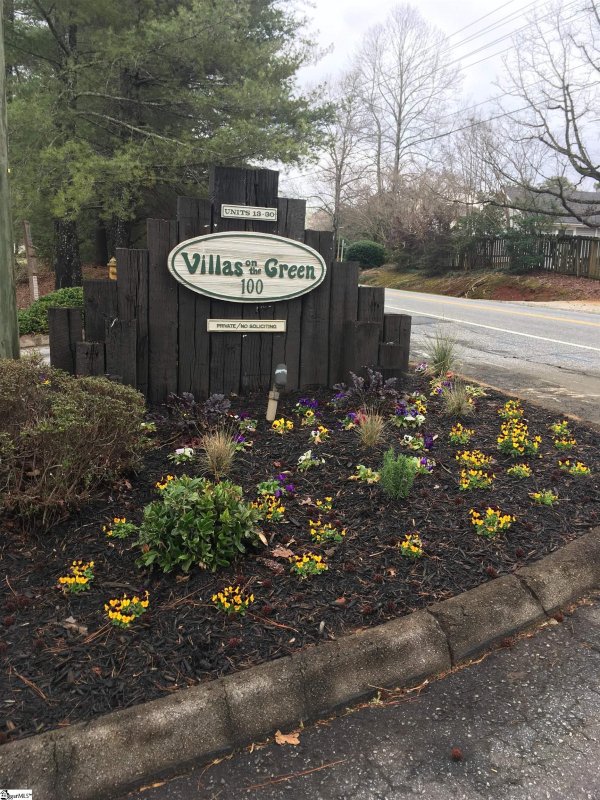Property image 2 at 100 Stallings Road, Taylors, SC 29687