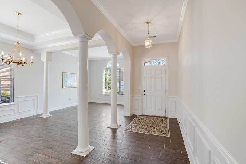 Property image 5 at 5 Tinsberry Drive, Greenville, SC 29607