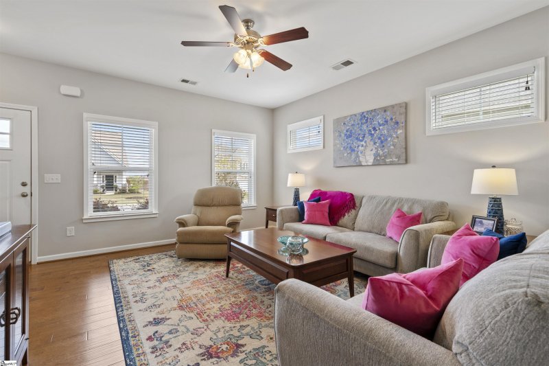 Property image 3 at 118 Viewmont Drive, Duncan, SC 29334