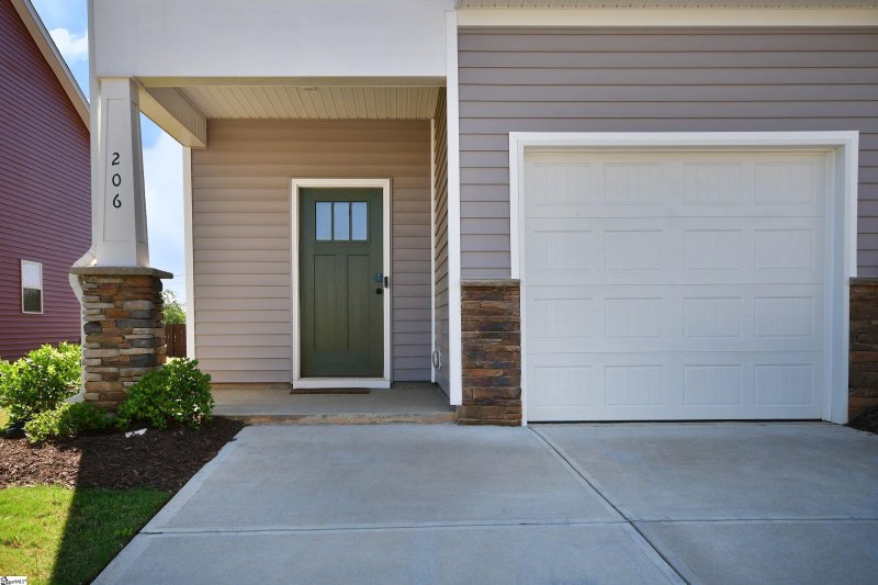 Property image 2 at 206 Waverton Drive, Greer, SC 29650