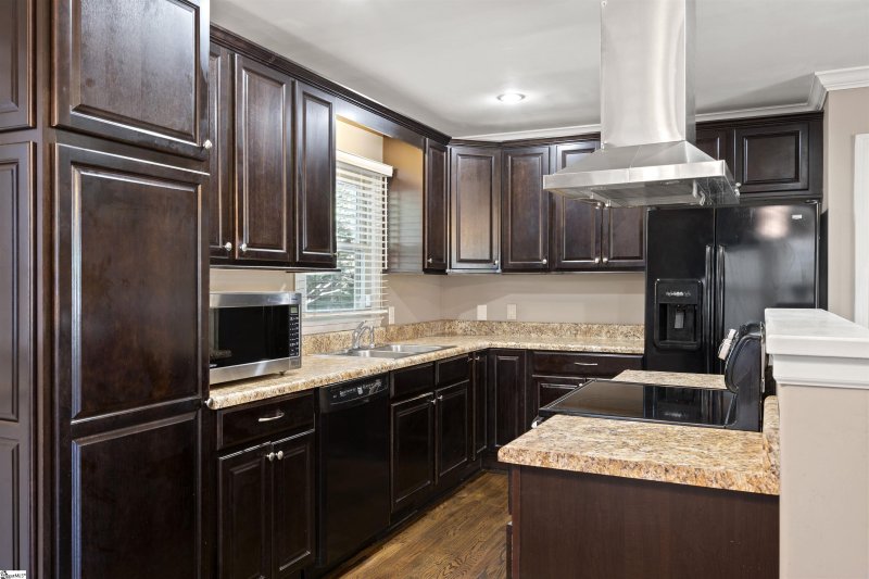Property image 4 at 24 Kathryan Court, Greenville, SC 29605