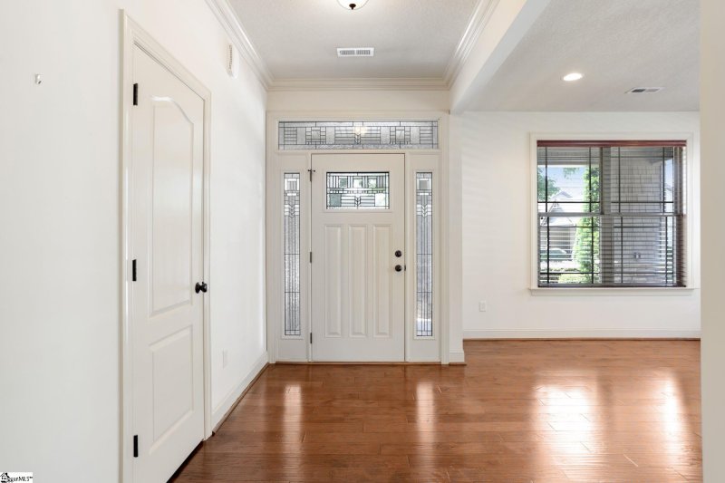 Property image 2 at 301 Ashler Drive, Greer, SC 29650