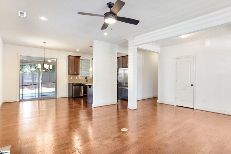 Property image 3 at 301 Ashler Drive, Greer, SC 29650