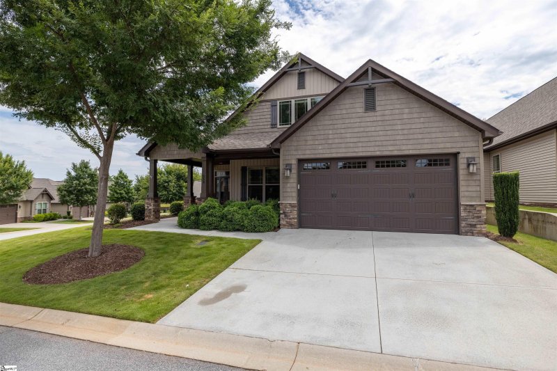 Property image 2 at 558 Ashler Drive, Greer, SC 29651