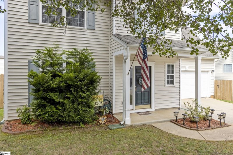 Property image 2 at 505 Laurel Meadows Parkway, Greenville, SC 29607