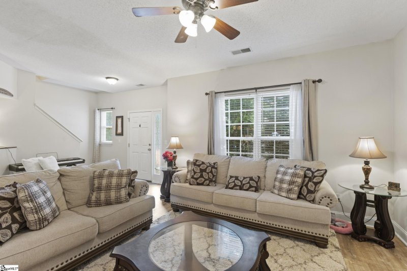 Property image 4 at 505 Laurel Meadows Parkway, Greenville, SC 29607