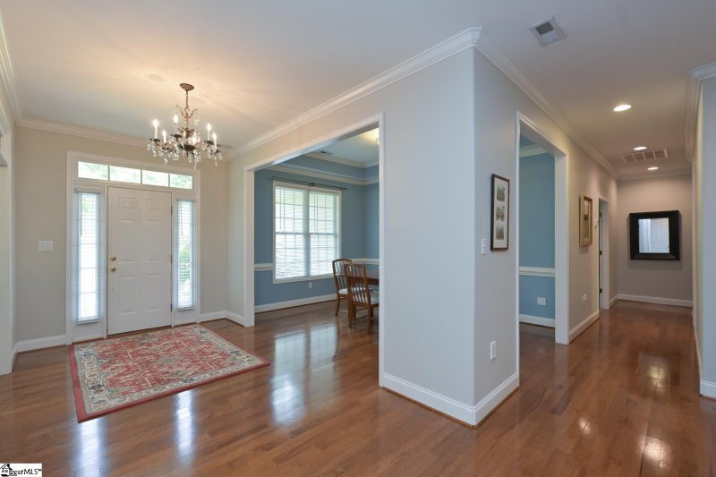Property image 5 at 35 Crestline Road, Greenville, SC 29609