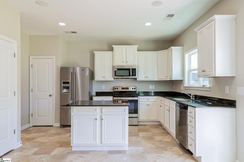 Property image 4 at 106 Viewmont Drive, Duncan, SC 29334