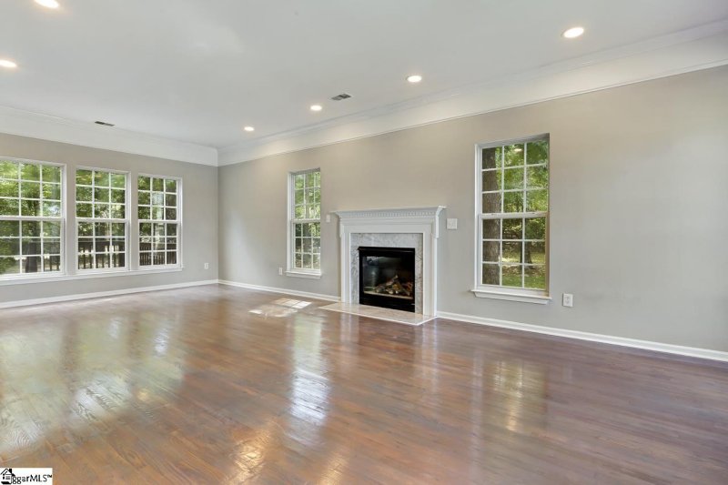 Property image 4 at 6 Laurelberry Lane, Greenville, SC 29607