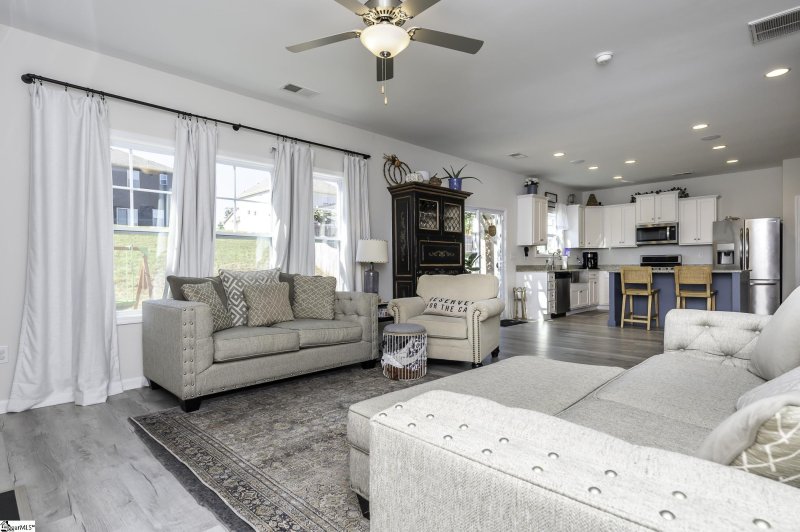 Property image 3 at 629 Grantleigh Drive, Duncan, SC 29334