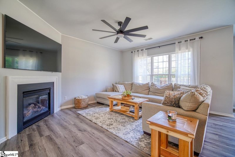 Property image 5 at 528 Laurel Meadows Parkway, Greenville, SC 29607