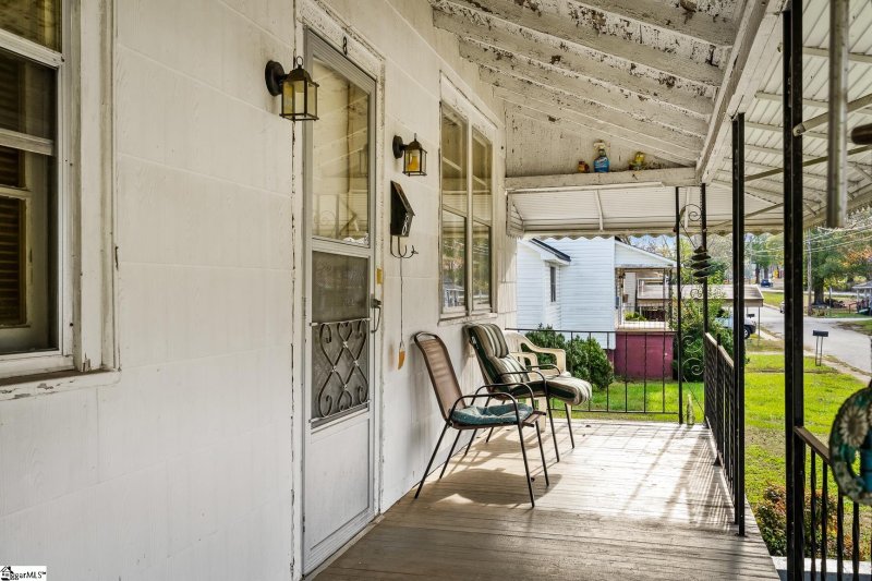 Property image 4 at 8 Brock Street, Pelzer, SC 29669