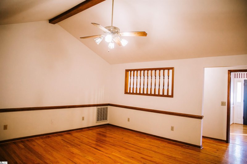 Property image 5 at 108 Hunters Woods Drive, Simpsonville, SC 29680
