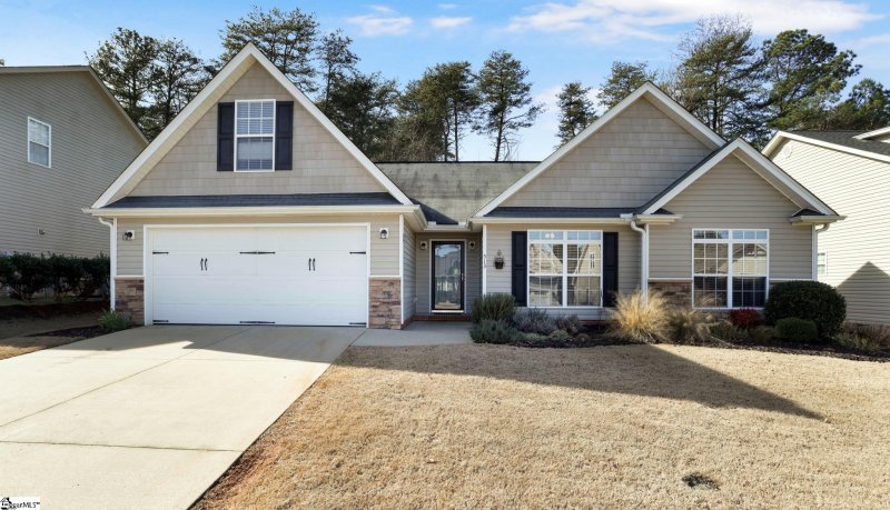 513 Summitbluff Drive