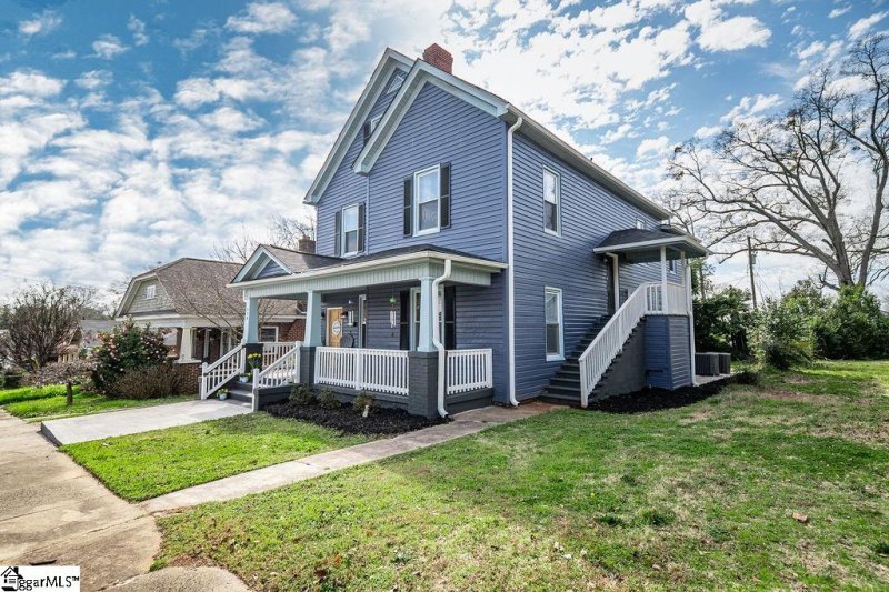 Property image 2 at 270 Hydrick Street, Spartanburg, SC 29306