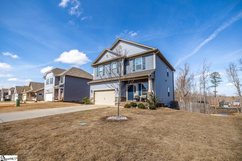 Property image 2 at 618 Grantleigh Drive, Duncan, SC 29334