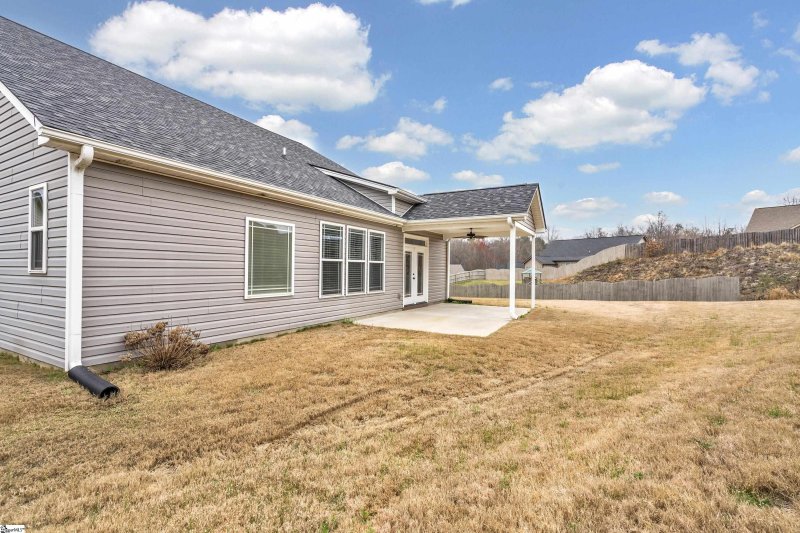 Property image 2 at 709 Maya Street, Boiling Springs, SC 29316
