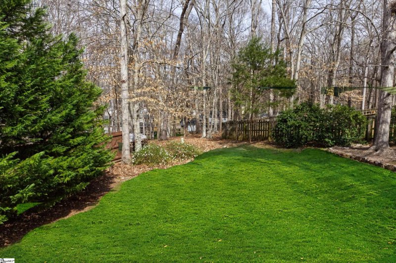 Property image 5 at 228 Hunters Woods Drive, Simpsonville, SC 29680