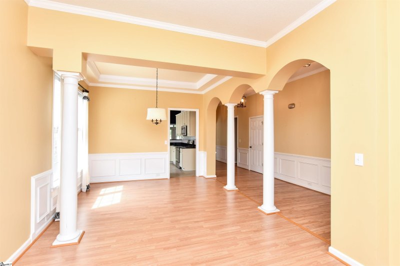 Property image 3 at 207 Lansfair Way, Greenville, SC 29607