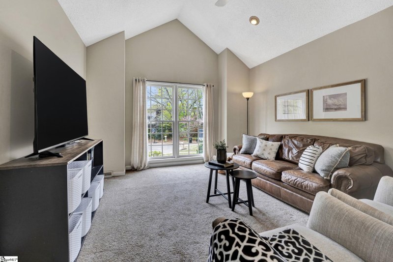 Property image 4 at 112 Fox Chase Court, Simpsonville, SC 29680