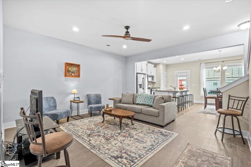 Property image 4 at 102 Mayfair Station Way, Greer, SC 29650