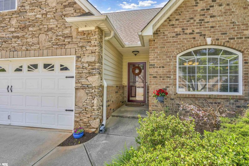 Property image 2 at 211 Stewarts Landing, Boiling Springs, SC 29316