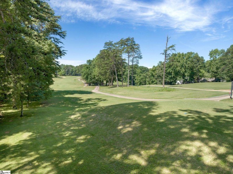 Property image 5 at 100 Stallings Road, Taylors, SC 29687