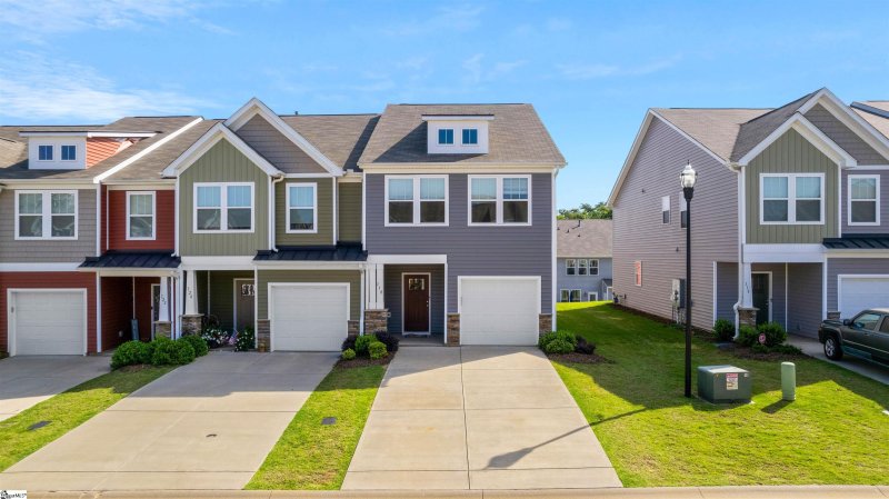 118 Mayfair Station Way