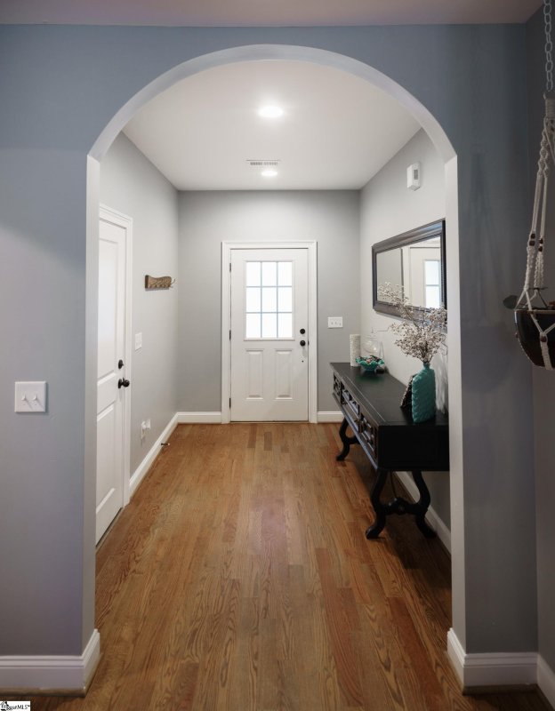 Property image 2 at 113 Ledge Run Court, Greenville, SC 29617