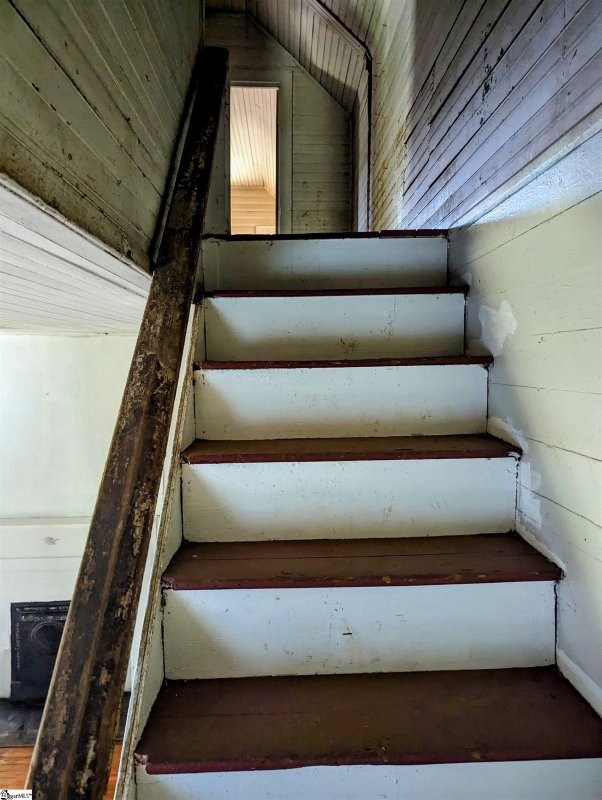 Property image 4 at 3 Lyman Street, Pelzer, SC 29669