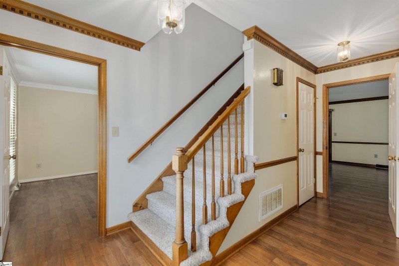 Property image 4 at 100 Hunters Woods Drive, Simpsonville, SC 29680