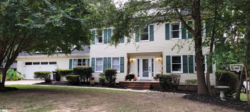 200 Foxworth Lane