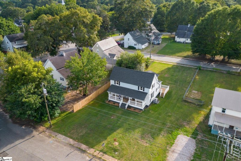 Property image 2 of 36 Square Street in Pelzer Mill, Pelzer, SC 29669