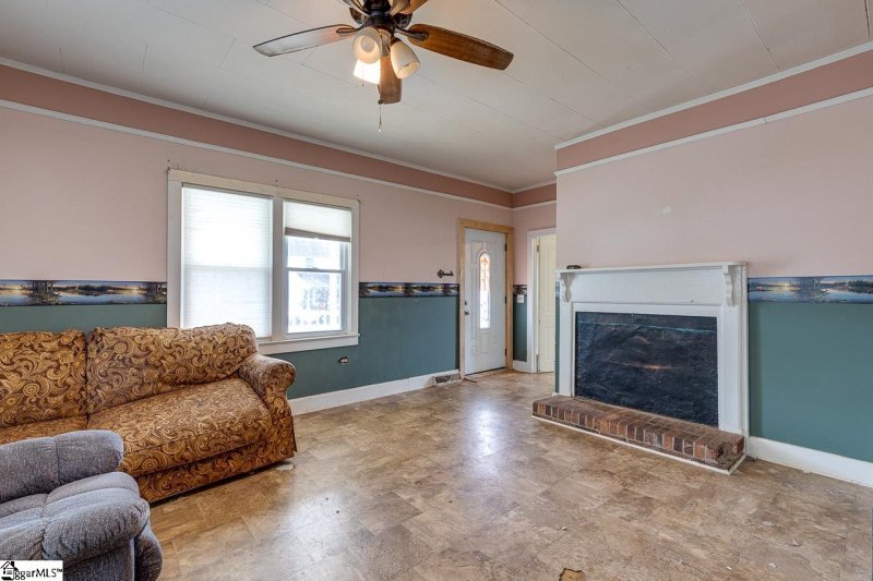 Property image 5 at 32 Lyman Street, Pelzer, SC 29669