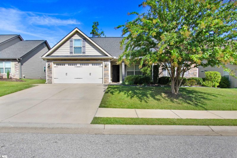 Property image 2 at 608 Marchbanks Road, Boiling Springs, SC 29316