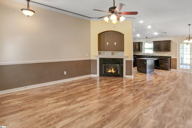 Property image 4 at 608 Marchbanks Road, Boiling Springs, SC 29316