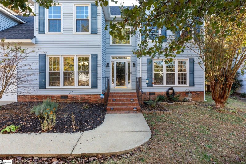 Property image 2 at 109 HUDDERS CREEK Way, Simpsonville, SC 29680-3543